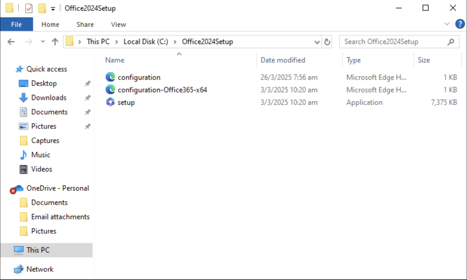 Office2024Setup folder showing setup.exe and configuration.xml files